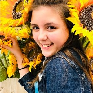 Meet your Posher, Sky